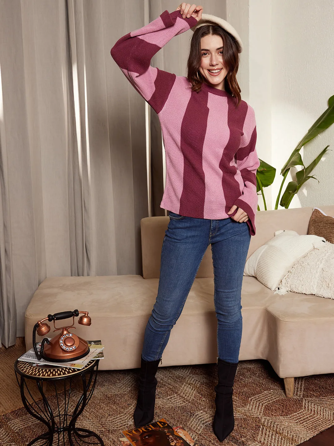 Berrylush Women Pink & Red Frenchy Two-Tone Printed Round Neck Drop-Shoulder Sleeves Ribbed Hem Regular Sweater
