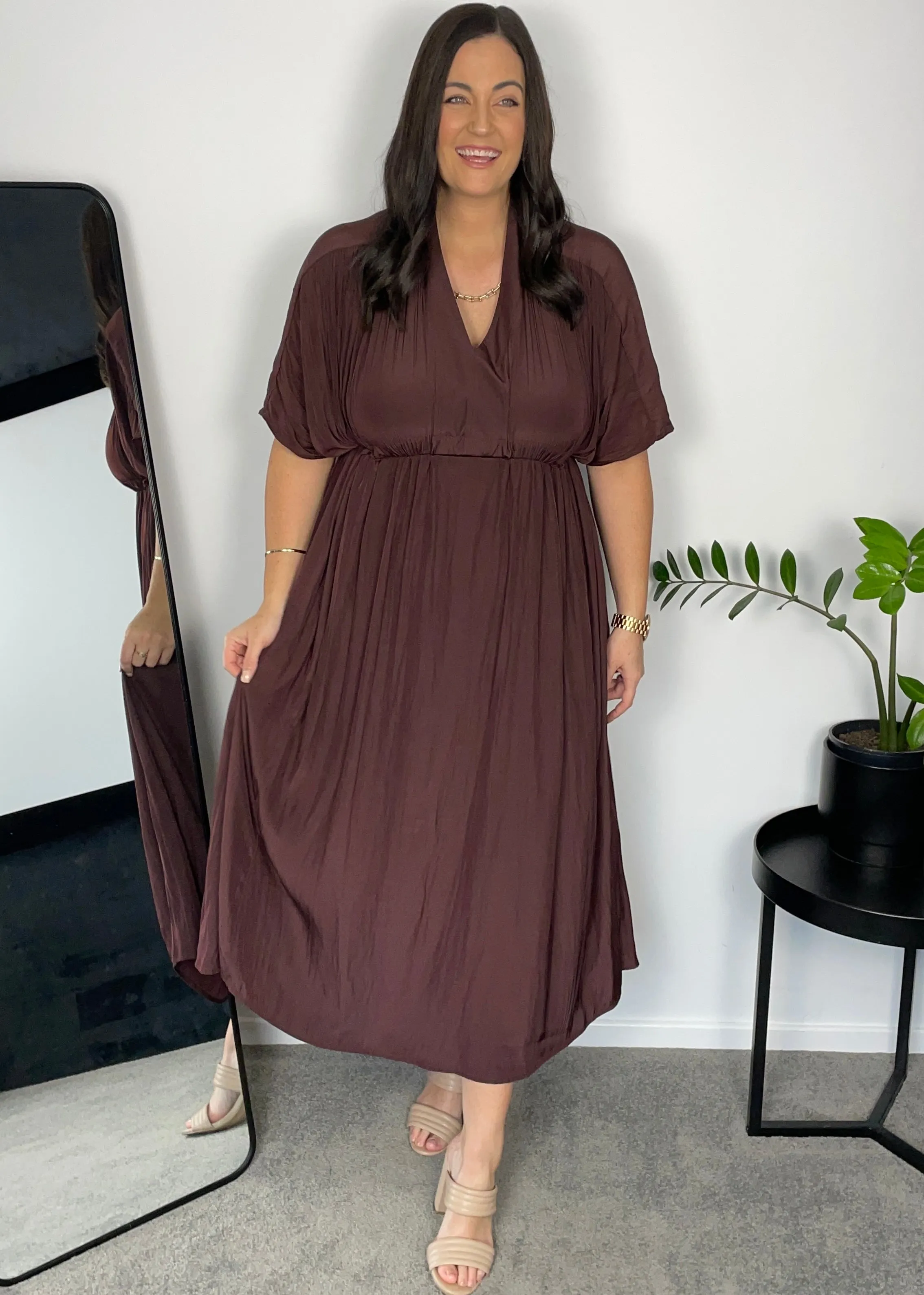 Misty Lustre kaftan dress in Chocolate
